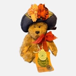 Boyds Bear Yvonne Dubeary